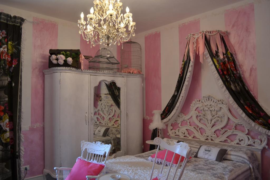 La Maison Delle Favole Frühstückspension Desenzano del Garda