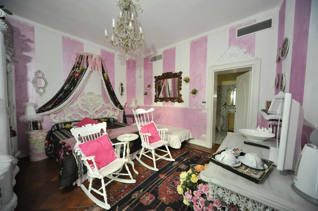 Bed & Breakfast La Maison Delle Favole
