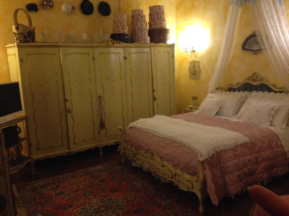 La Maison Delle Favole Bed & Breakfast *